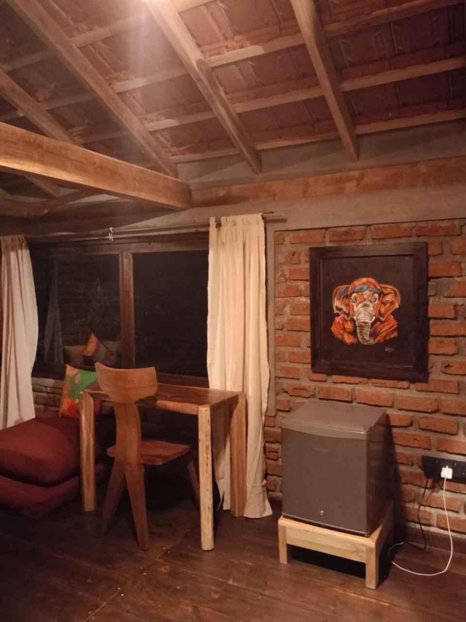 Monsoon Eco Resort - Whisky Point Arugambay Pottuvil Room photo